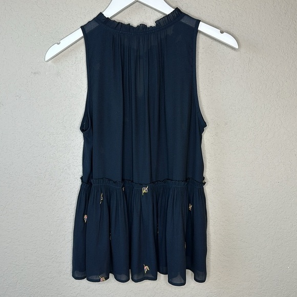 Loft Embroidered Camisole Top Size Small - Picture 5 of 10